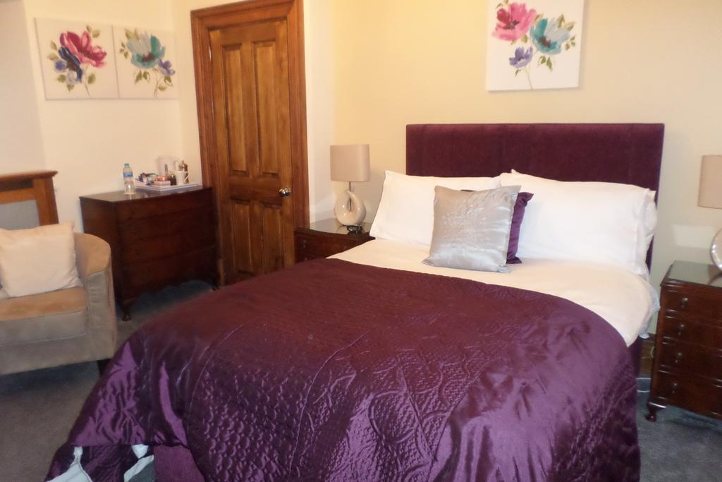 Camfield House Bed & Breakfast Терсо Стая снимка